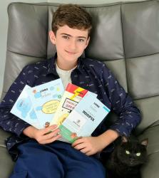 Jovem de 12 anos publica livro que promove a saúde ocular para o público infanto-juvenil