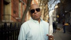 Homem cego desenvolve bengala-smart que usa Google Maps e sensores Homem cego desenvolve bengala-smart que usa Google Maps e sensores